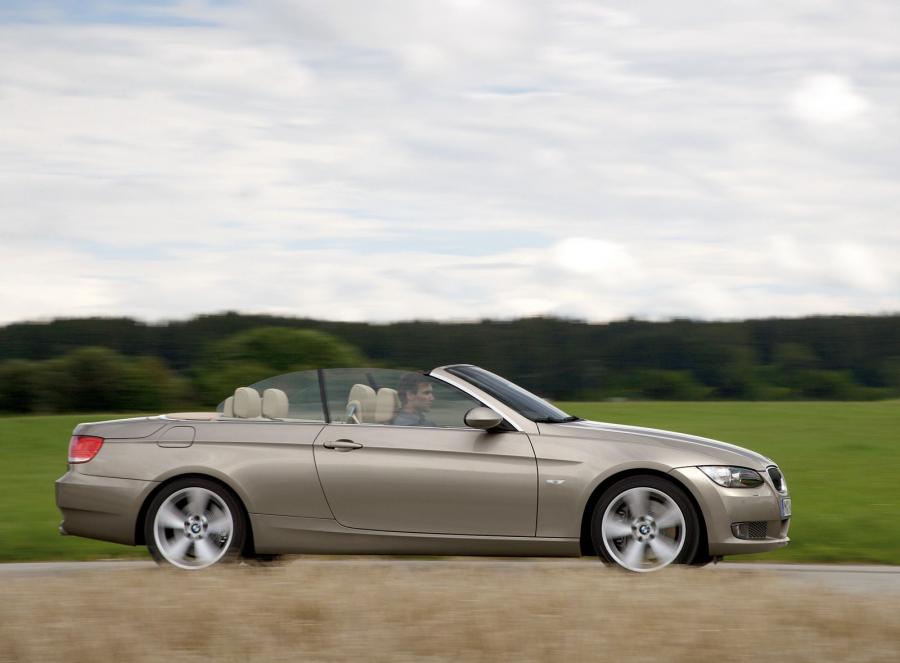  BMW 3-Series Convertible 2007 года  (фото 221 из 239)